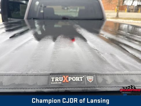 Used 2016 Chevrolet Silverado 1500 LT w/ All Star Edition image 39