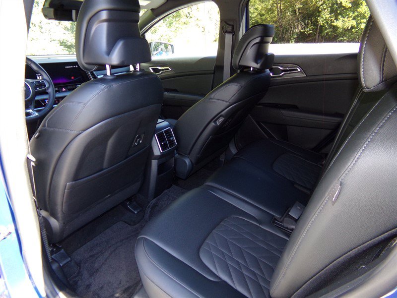 Used 2025 Kia Sportage X-Line AWD/4WD image 21