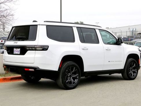 New 2026 Jeep Grand Wagoneer Limited image 5