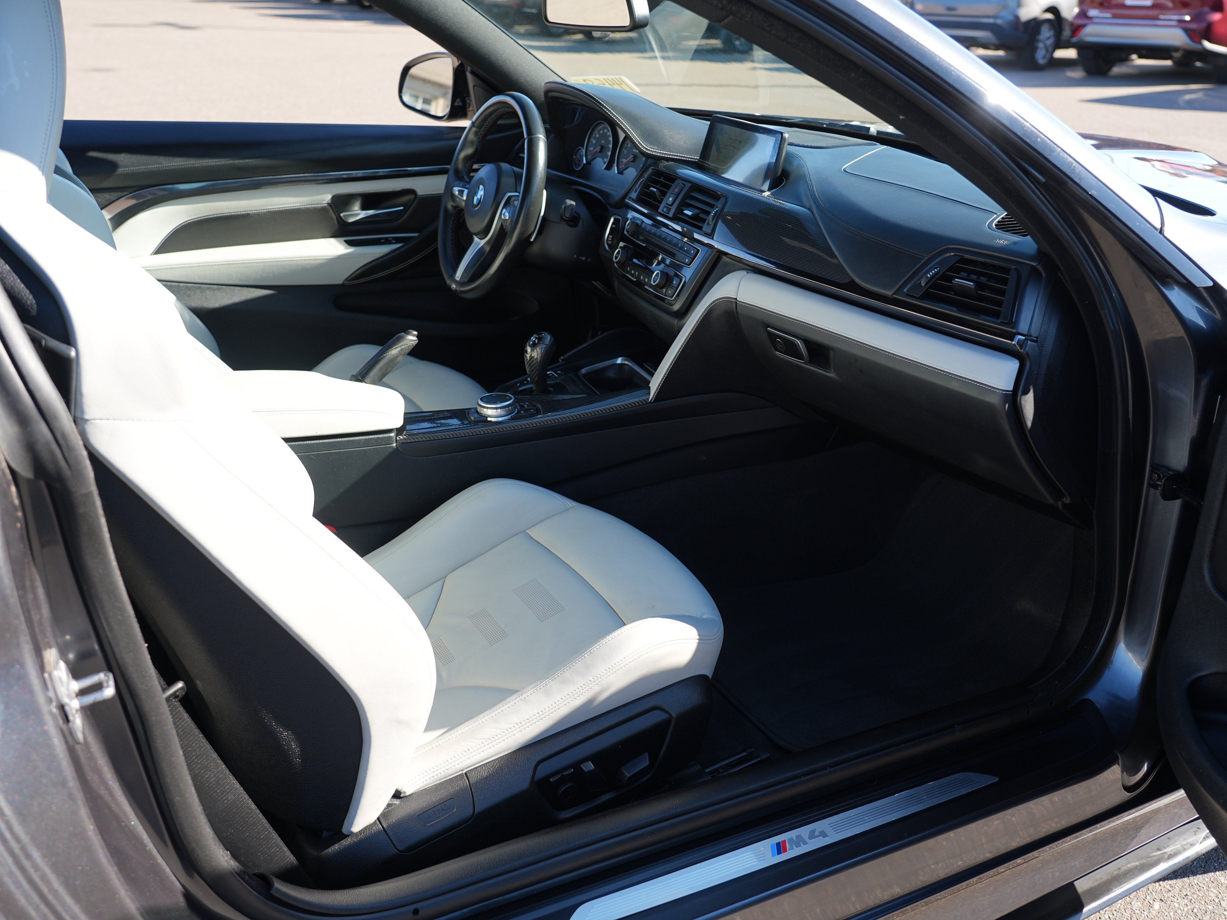 Used 2015 BMW M4 Coupe RWD image 13