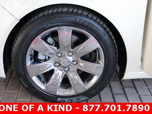 Used 2013 Buick Regal Premium image 9