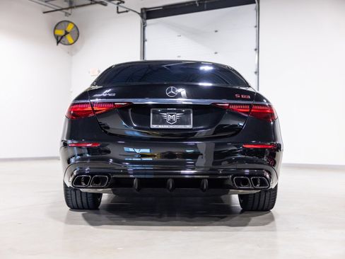 Used 2024 Mercedes-Benz S 63 AMG S w/ AMG Night Package image 5