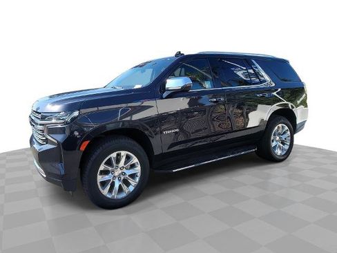 Used 2024 Chevrolet Tahoe Premier RWD image 1