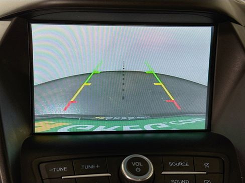 Used 2019 Ford Escape SEL image 19