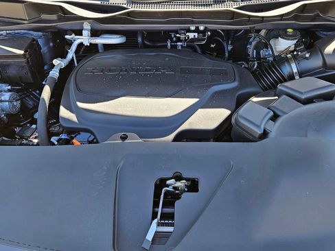 New 2026 Honda Odyssey Touring image 8