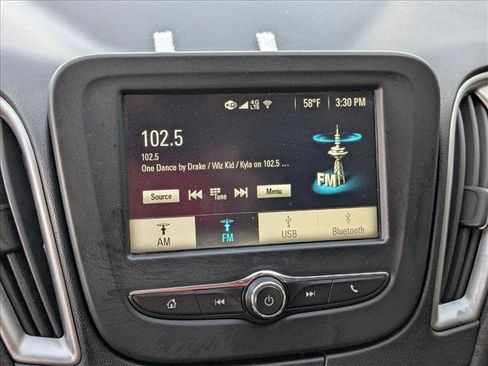 Used 2018 Chevrolet Malibu LS image 14