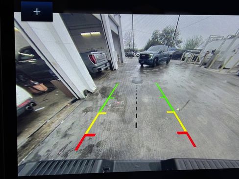 Used 2022 Ford F150 XLT w/ Equipment Group 302A High image 9