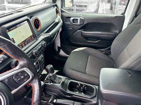 Used 2021 Jeep Gladiator Mojave image 26