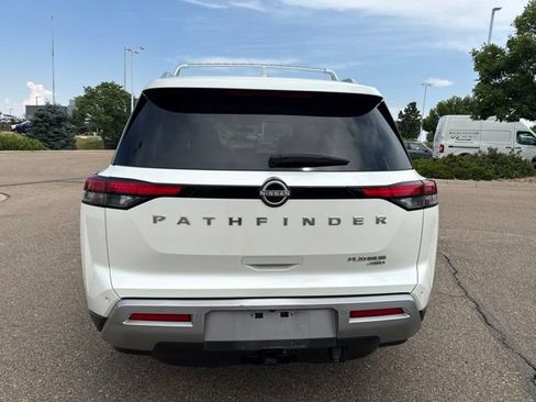 Used 2023 Nissan Pathfinder Platinum AWD/4WD image 6