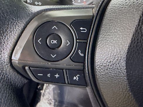 Used 2021 Toyota Corolla LE image 14