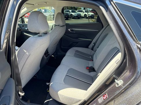 Used 2020 Hyundai Sonata SEL w/ Convenience Package FWD image 11