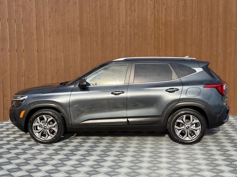 Used 2024 Kia Seltos S image 21