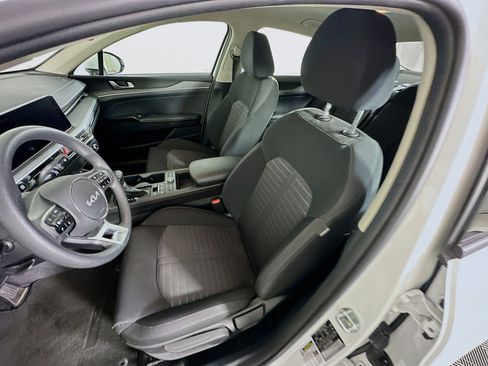 Used 2025 Kia K5 LXS FWD image 13