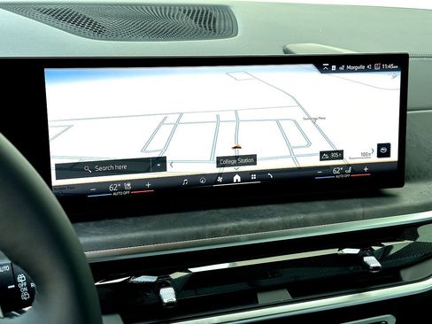 New 2026 BMW X5 sDrive40i w/ Climate Comfort Package image 12