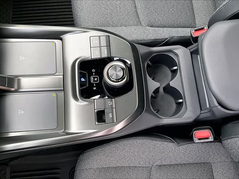 New 2026 Toyota bZ XLE image 7