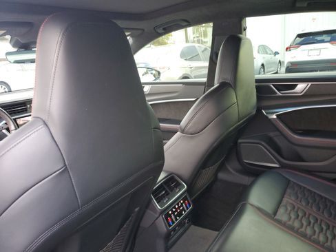 Used 2021 Audi RS 7 Sportback w/ Carbon Optic Package image 13