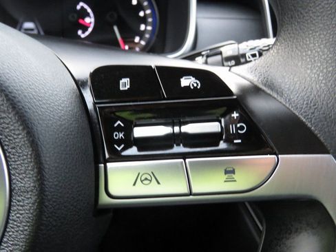 Used 2022 Hyundai Tucson SEL w/ Cargo Package image 23