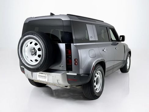 Used 2023 Land Rover Defender 110 AWD/4WD image 5