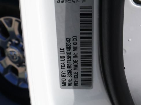 Used 2024 RAM 2500 Laramie w/ Safety Group image 22