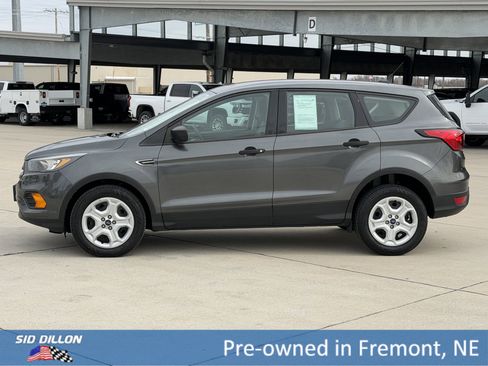 Used 2019 Ford Escape S image 7