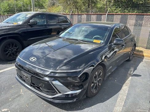 Used 2024 Hyundai Sonata SEL image 1