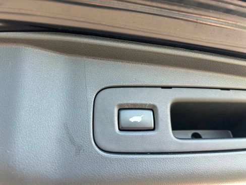 Used 2016 Honda CR-V Touring image 21