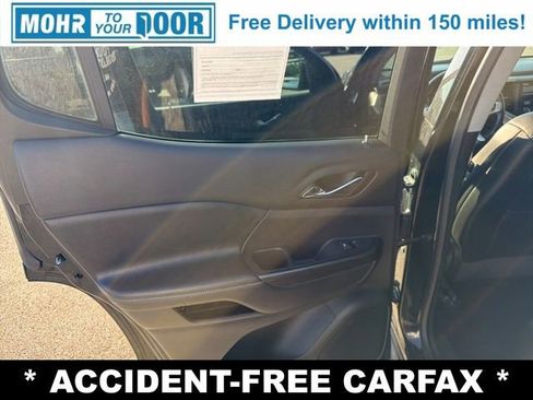 Used 2020 GMC Acadia SLT FWD image 29