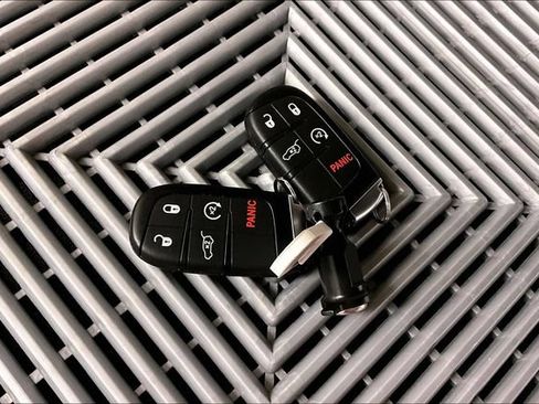 Used 2024 Dodge Durango R/T w/ Tow 'N Go Group AWD/4WD image 12
