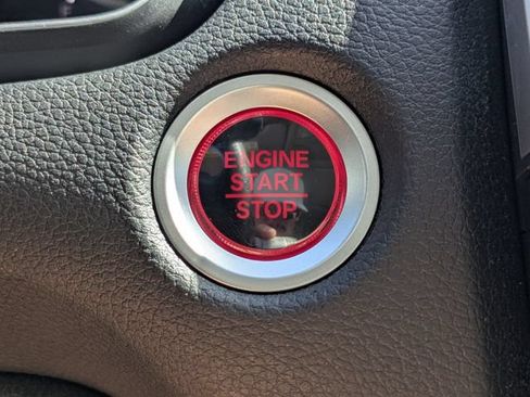 Used 2017 Honda CR-V EX image 33