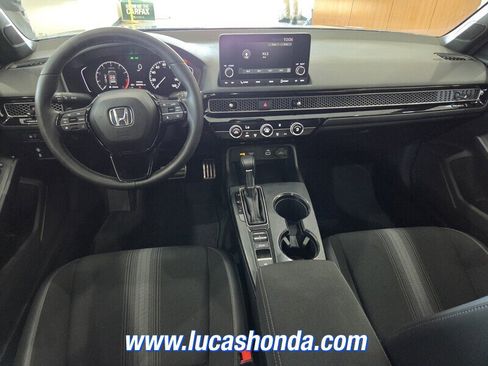 Used 2023 Honda Civic Sport image 10
