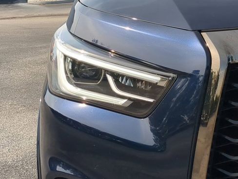 Used 2024 INFINITI QX80 Premium Select w/ Cargo Package image 10