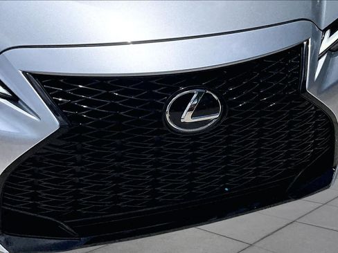Used 2025 Lexus IS 350 F Sport w/ Accessory Package RWD image 30