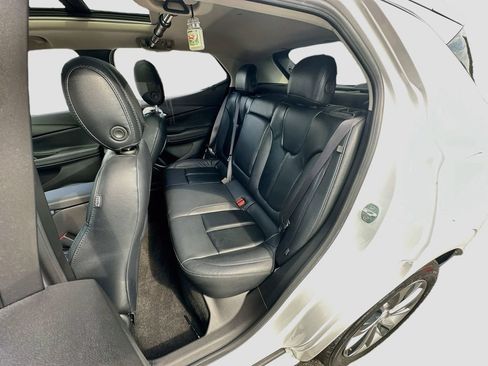 Used 2022 Buick Encore GX Select w/ Experience Buick Package FWD image 24