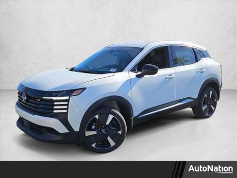 New 2026 Nissan Kicks SR image 1