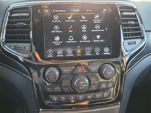 Used 2020 Jeep Grand Cherokee Limited X image 18