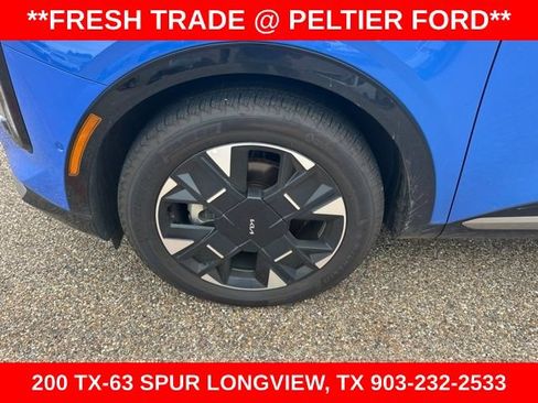 Used 2026 Kia Sportage SX FWD image 5