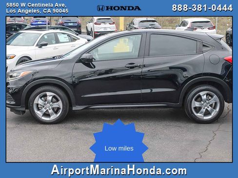 Used 2021 Honda HR-V LX image 3
