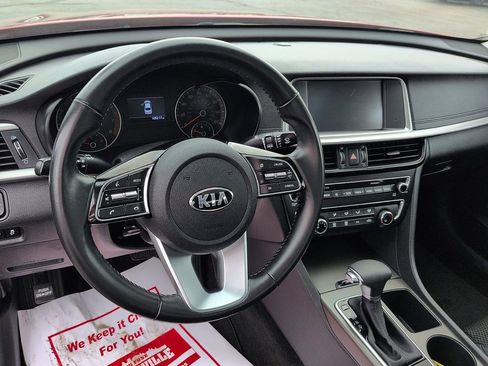 Used 2020 Kia Optima S w/ S Panoramic Sunroof Package image 9