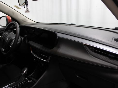 Used 2024 Buick Encore GX Sport Touring AWD/4WD image 24