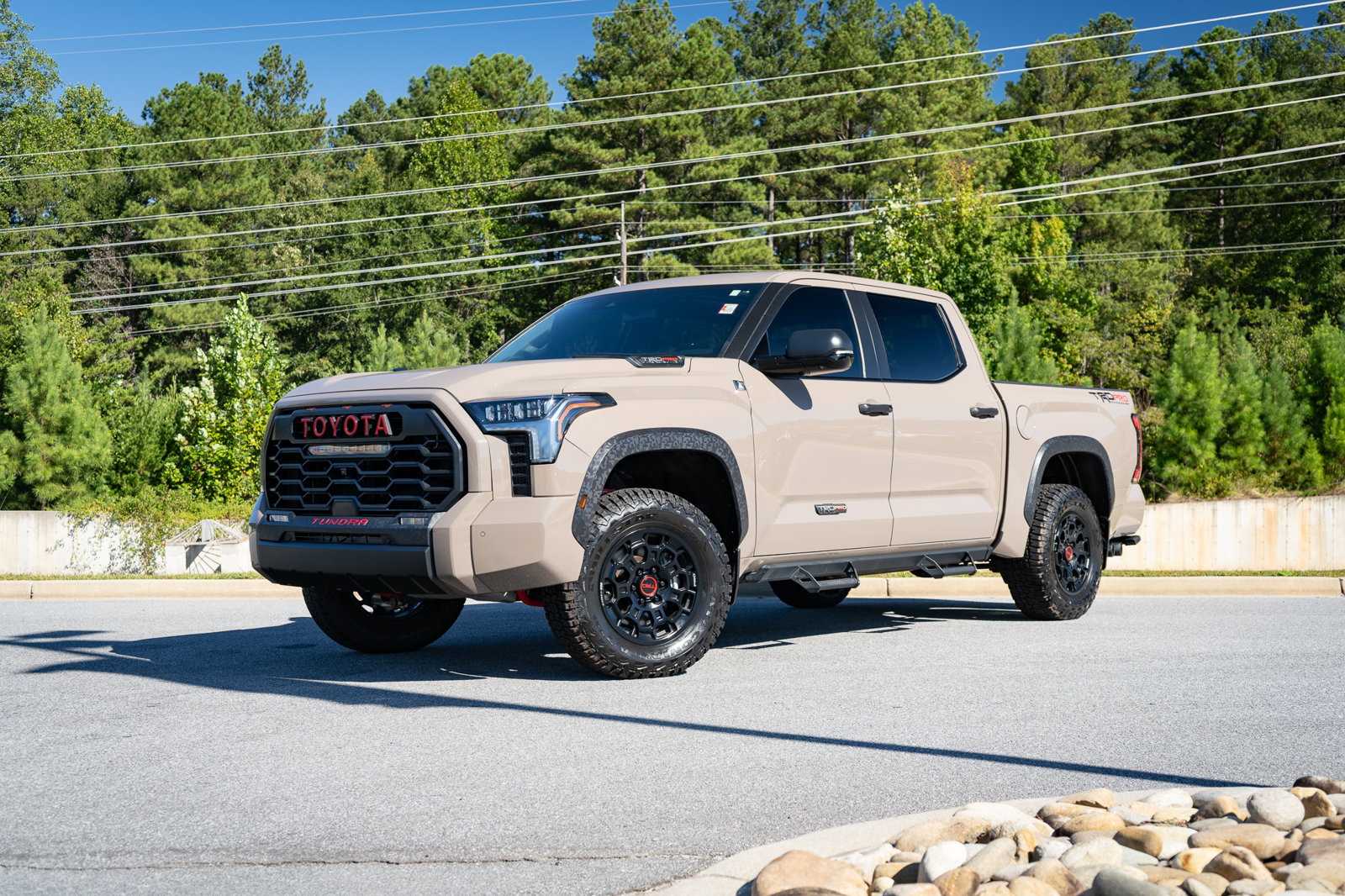 Used 2025 Toyota Tundra TRD Pro AWD/4WD image 3