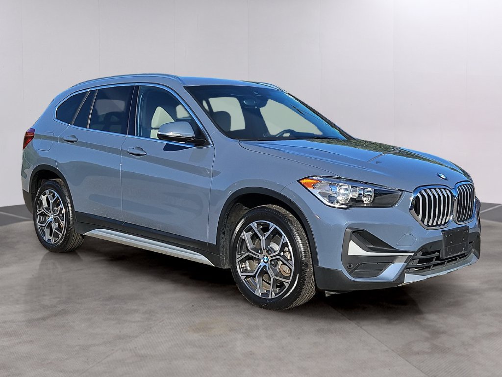 Used 2022 BMW X1 xDrive28i AWD/4WD image 3