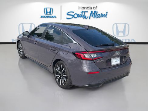 Certified 2024 Honda Civic EX-L image 5