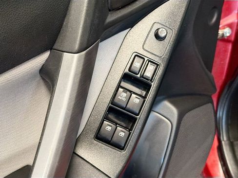 Used 2016 Subaru Forester 2.5i Premium w/ All-Weather Package image 17