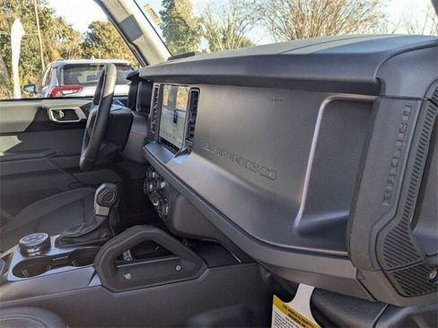 New 2025 Ford Bronco Big Bend w/ Black Diamond Package image 32