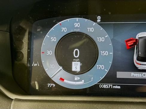 Used 2026 Land Rover Range Rover Velar S AWD/4WD image 13