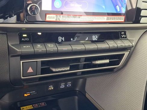 New 2026 Toyota Camry SE w/ Convenience Package image 17