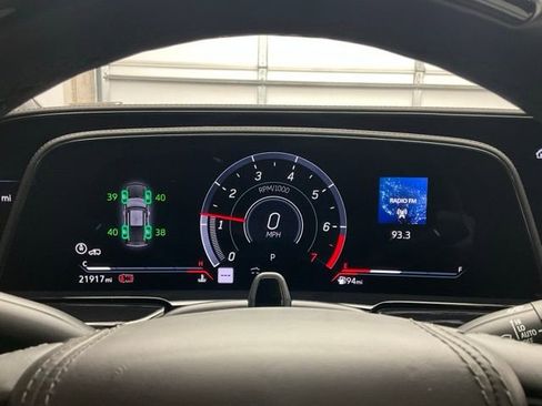 Used 2024 Cadillac Escalade V w/ LPO, ONYX Package AWD/4WD image 11