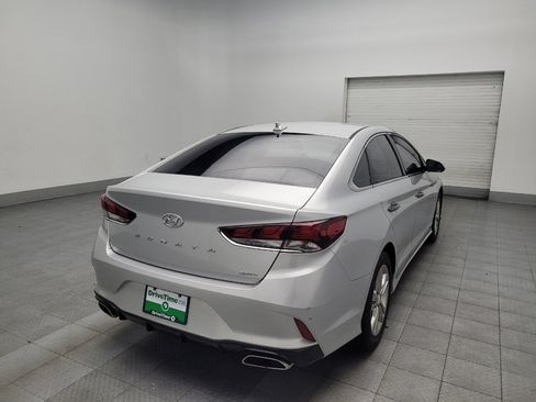 Used 2019 Hyundai Sonata Sport image 9