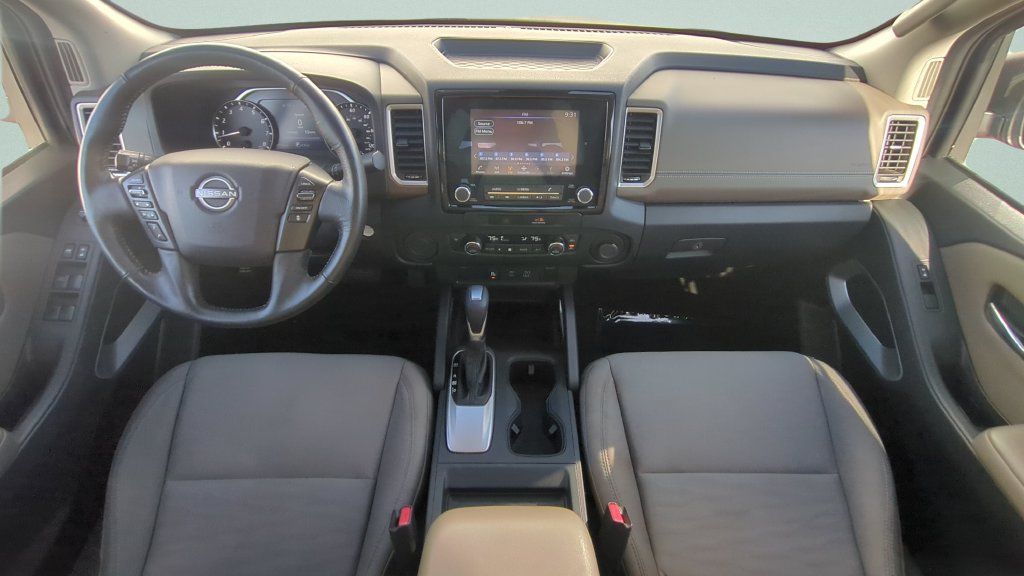 Certified 2022 Nissan Frontier SV w/ Technology Package RWD image 11