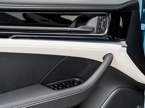 New 2026 Porsche Panamera 4 image 8